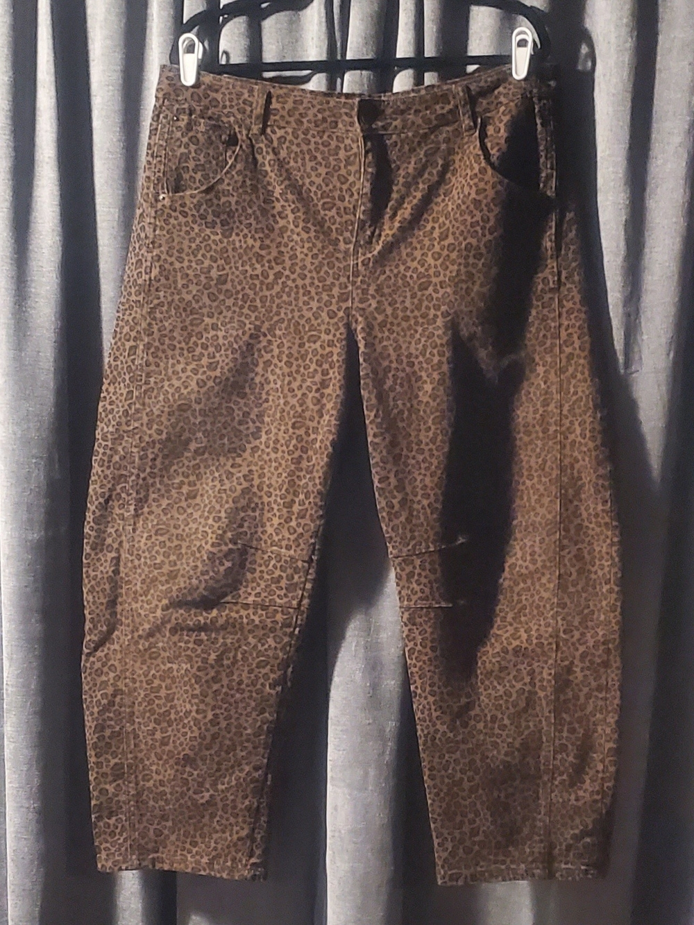 Women's Barrel Leopard Print Pants